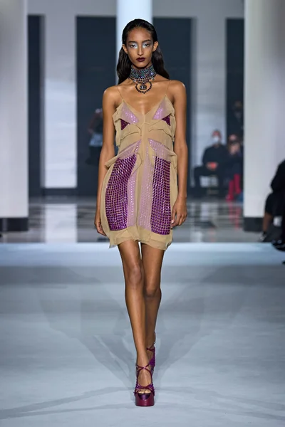 Look 47